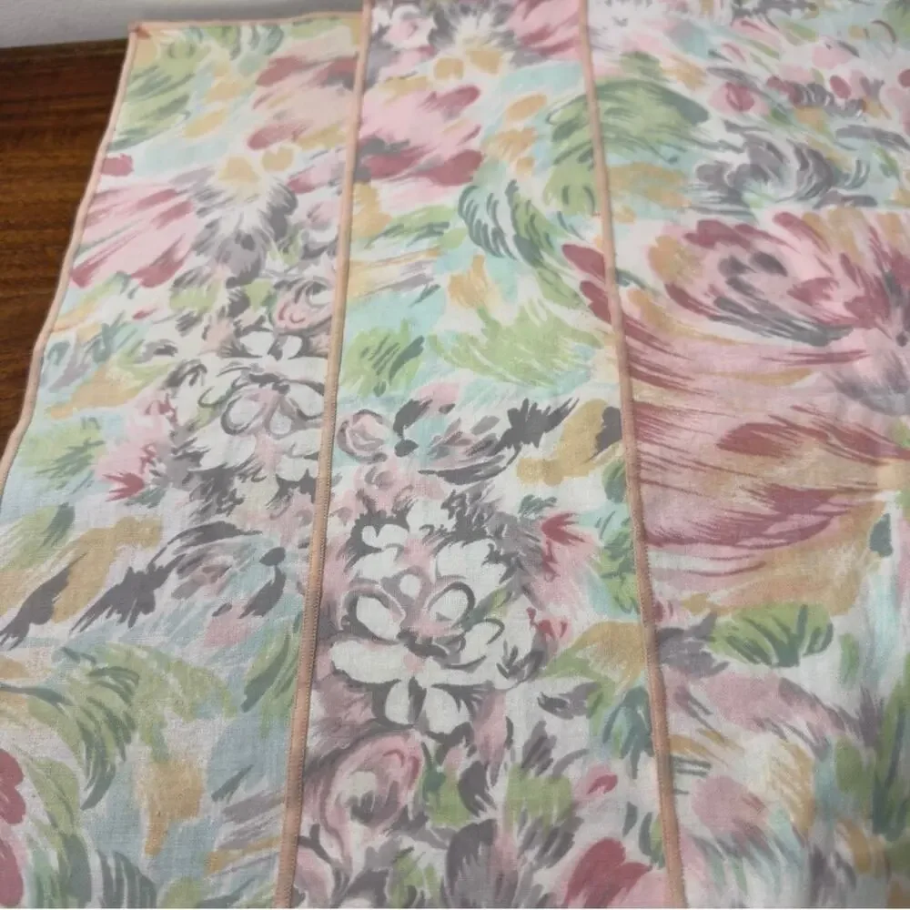 WATERCOLOR Pastel Floral Vintage Table Setting Cloth Napkins Set of 6